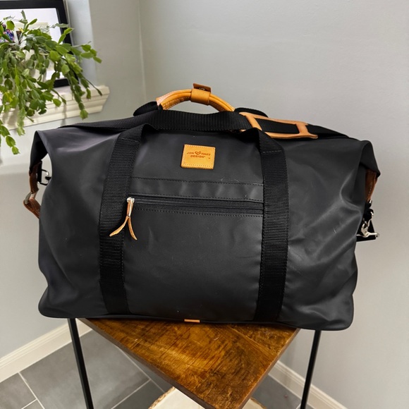 Jon Hart Designs Black Weekender Duffle Bag Suitcase Luggage CFR - Picture 3 of 9